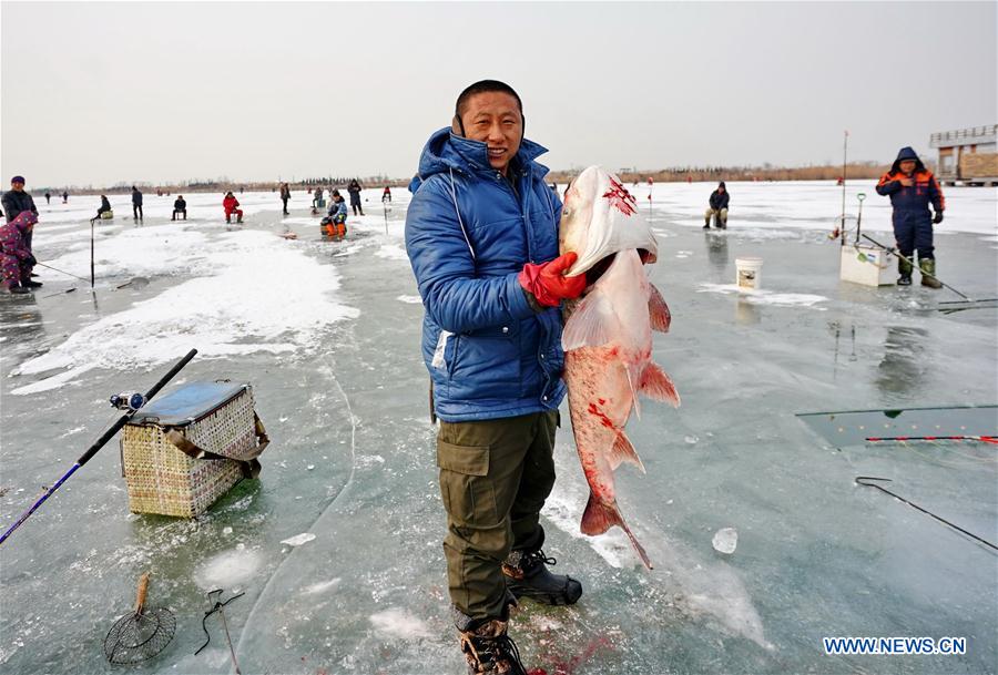 CHINA-HEBEI-TANGSHAN-WINTER FISHING (CN)