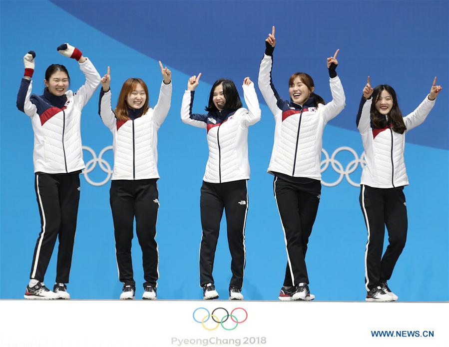 (SP)OLY-SOUTH KOREA-PYEONGCHANG-SHORT TRACK-LADIES' 3000M RELAY-MEDAL CEREMONY