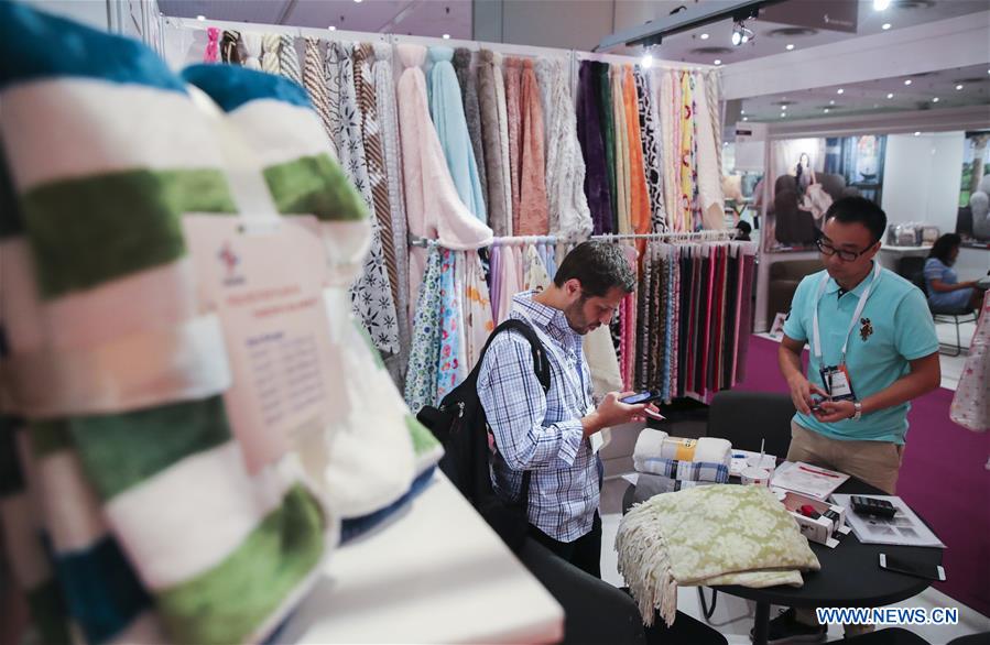 U.S.-NEW YORK-CHINESE TEXTILE AND APPAREL TRADE SHOW