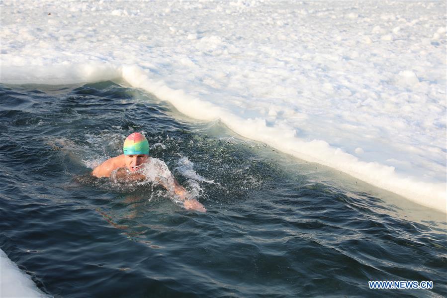 RUSSIA-VLADIVOSTOK-WINTER SWIMMING