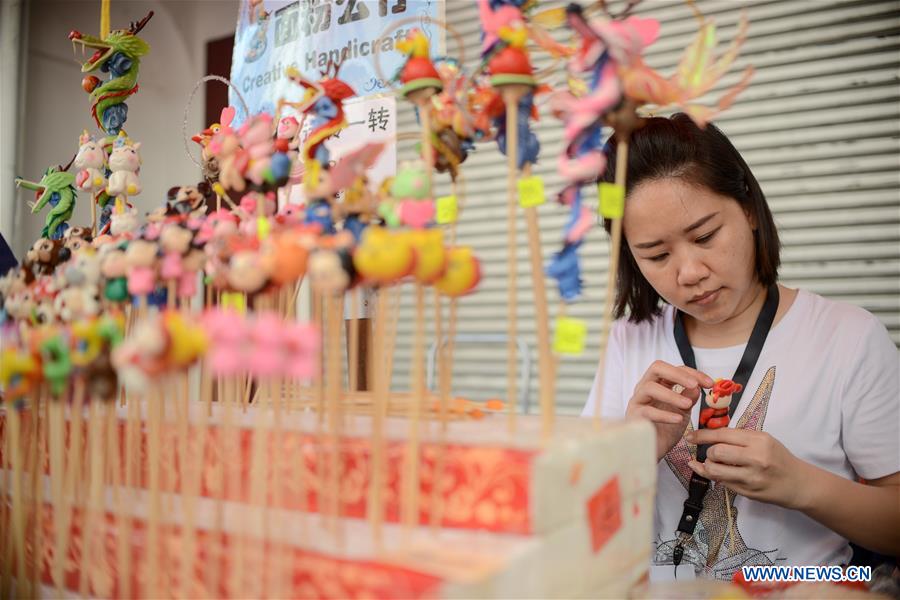 MALAYSIA-KUALA LUMPUR-LUNAR NEW YEAR FESTIVAL