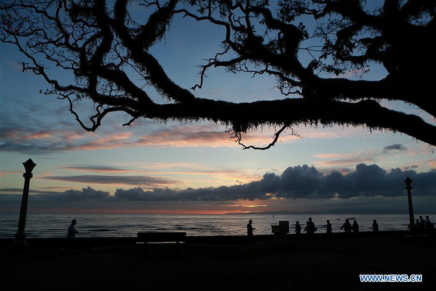 PHILIPPINES-DUMAGUETE CITY-SUNRISE