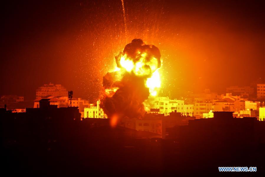 MIDEAST-GAZA CITY-AIR STRIKE