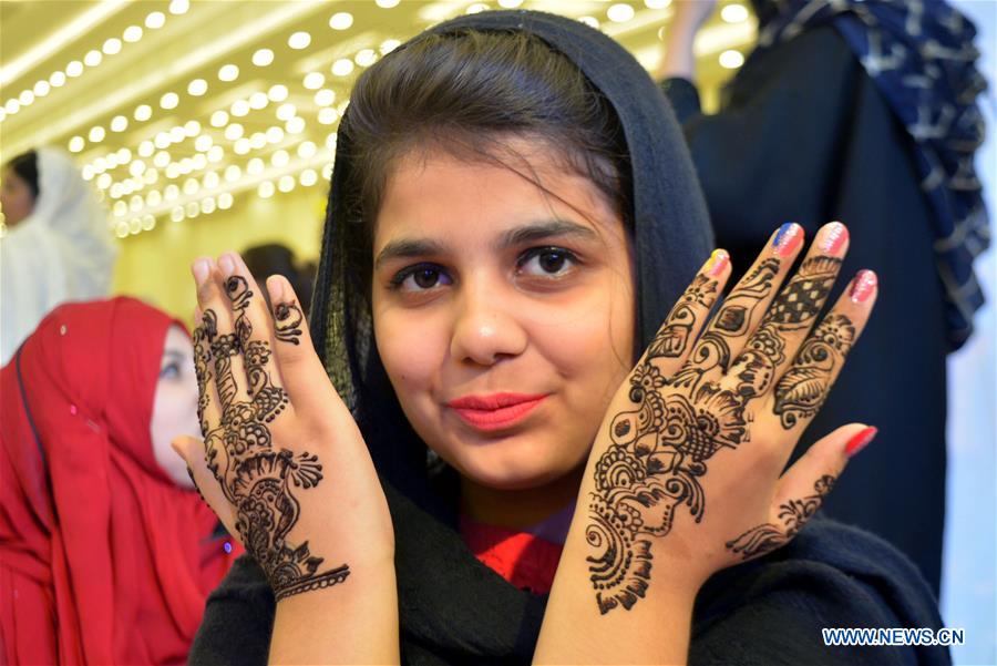 PAKISTAN-PESHAWAR-EID AL-FITR-HENNA