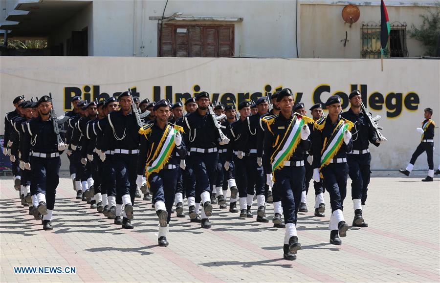 MIDEAST-GAZA-MILITARY-GRADUATION-CEREMONY