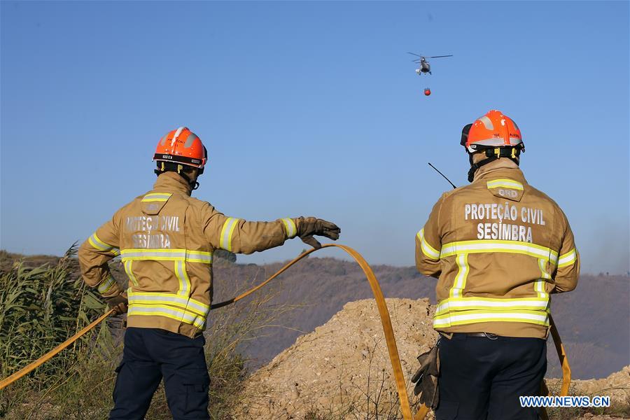 PORTUGAL-SESIMBRA-FIRE