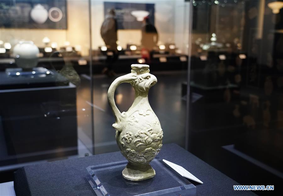 CHINA-SHAANXI-XI'AN-WHITE PORCELAIN-EXHIBITION (CN)