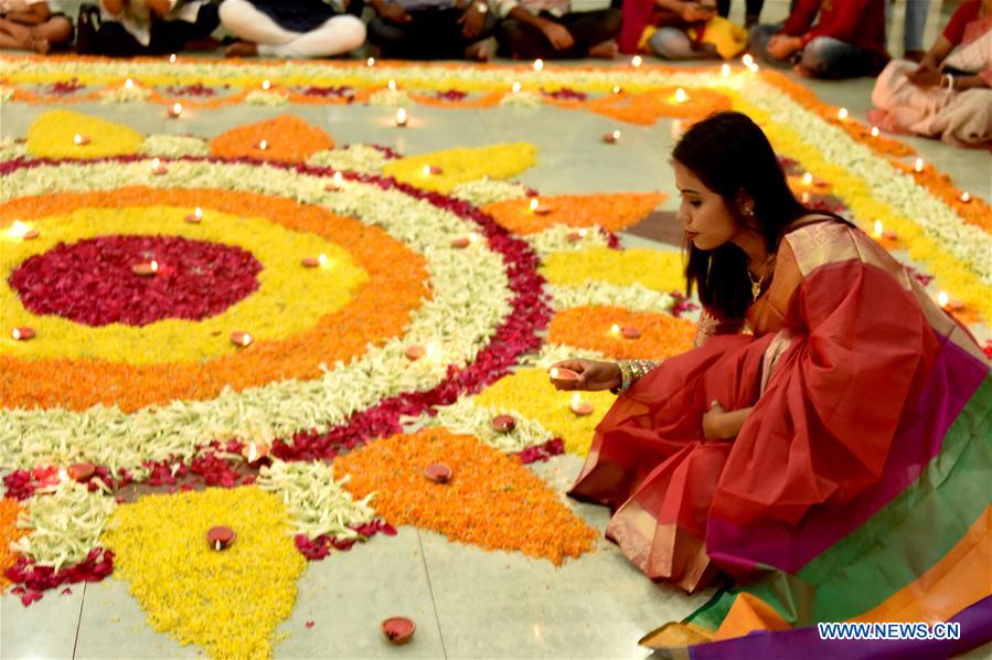 BANGLADESH-DHAKA-HINDU-DIWALI FESTIVAL