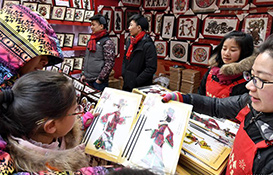 Temple fair held to celebrate Spring Festival at Ditan Park in Beijing