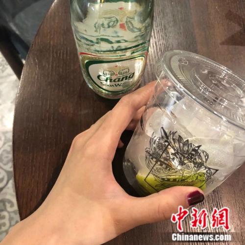 奶茶的种类已经不再限制于“奶 茶”。来源：受访者供图。