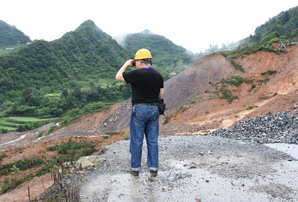 一场“山崩”是如何被预知的？